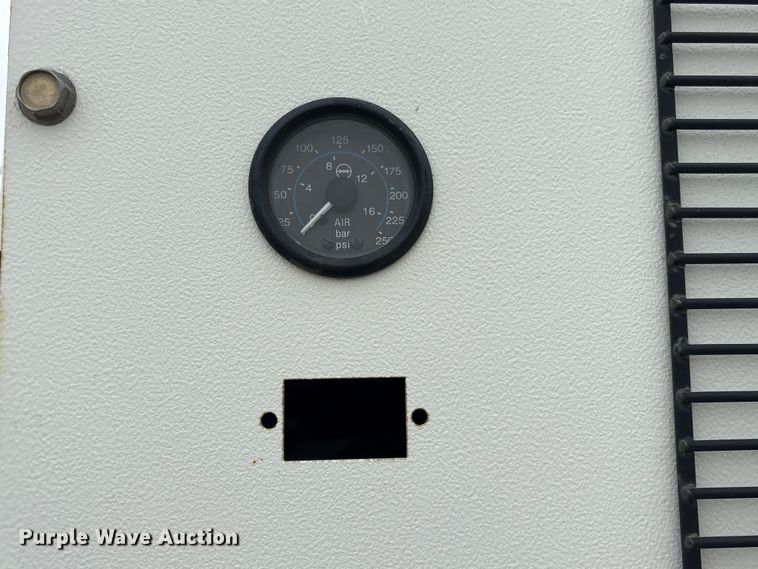 image for item FG2636 2011 Ford F550 Super Duty utility / service truck