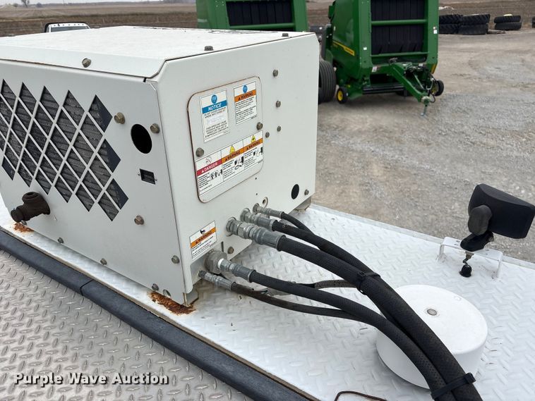 image for item FG2636 2011 Ford F550 Super Duty utility / service truck