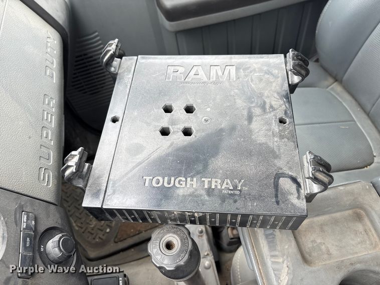 image for item FG2636 2011 Ford F550 Super Duty utility / service truck