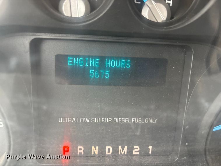 image for item FG2636 2011 Ford F550 Super Duty utility / service truck