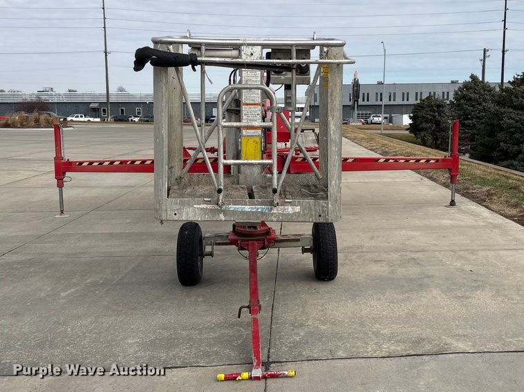 image for item FG2744 1994 Denka 328 boom lift