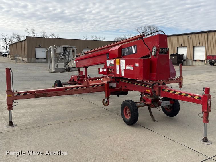 image for item FG2744 1994 Denka 328 boom lift