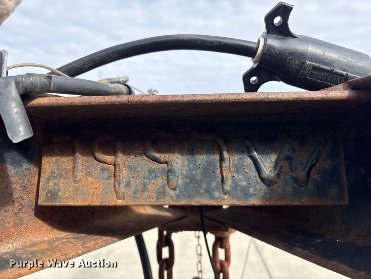 image for item FG2744 1994 Denka 328 boom lift