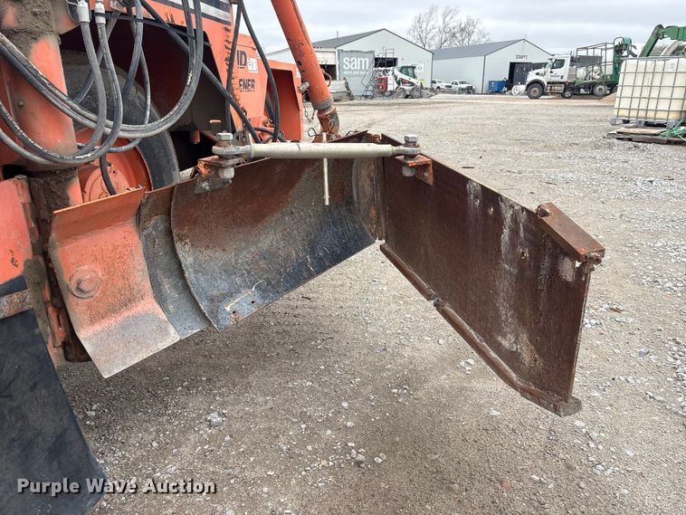 image for item FG2810 2005 Midland SPD-8 road widener