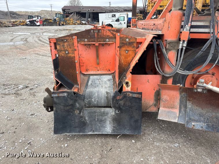 image for item FG2810 2005 Midland SPD-8 road widener