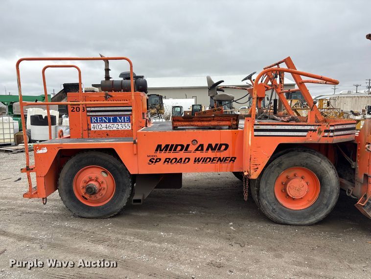 image for item FG2810 2005 Midland SPD-8 road widener