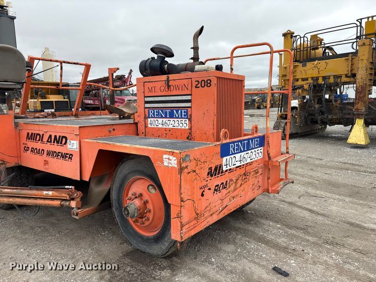 image for item FG2810 2005 Midland SPD-8 road widener