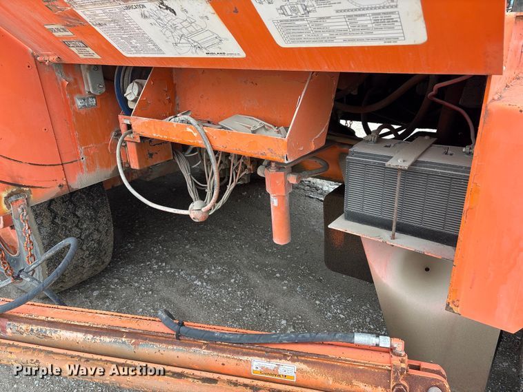 image for item FG2810 2005 Midland SPD-8 road widener