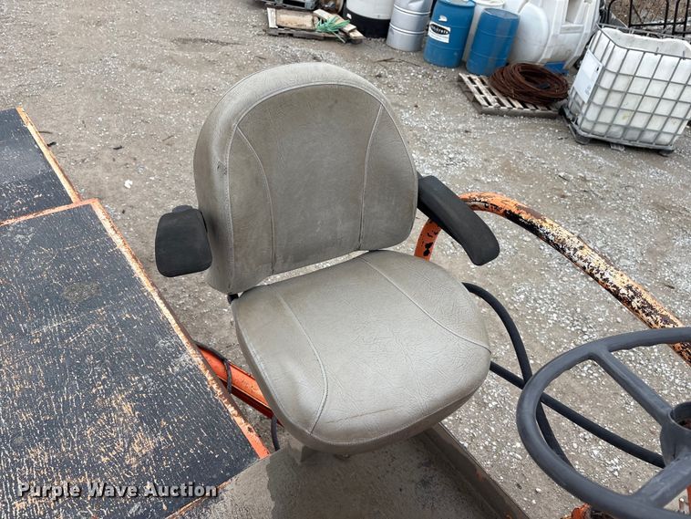 image for item FG2810 2005 Midland SPD-8 road widener