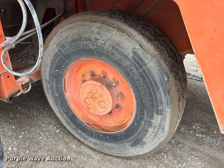 image for item FG2810 2005 Midland SPD-8 road widener