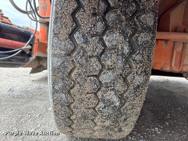 image for item FG2810 2005 Midland SPD-8 road widener