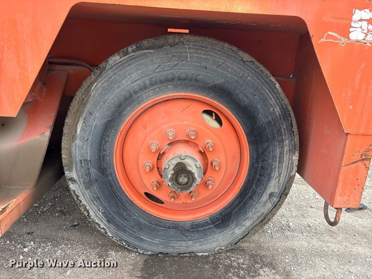 image for item FG2810 2005 Midland SPD-8 road widener