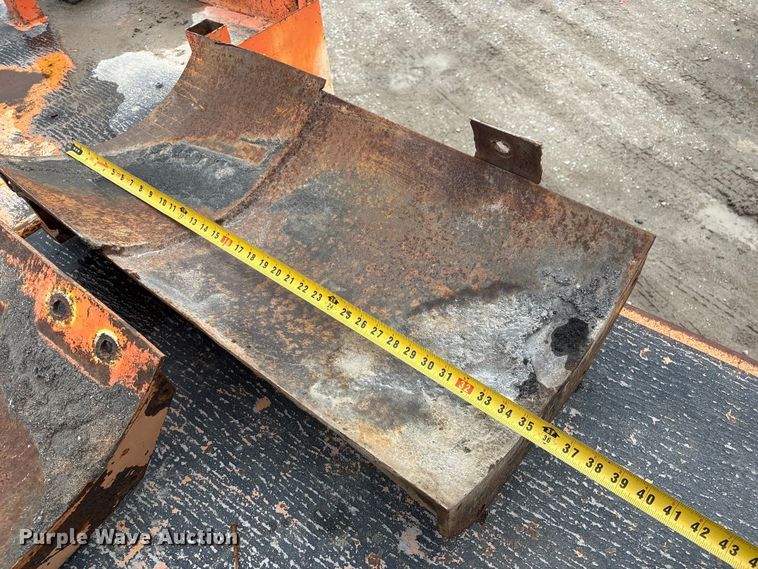 image for item FG2810 2005 Midland SPD-8 road widener