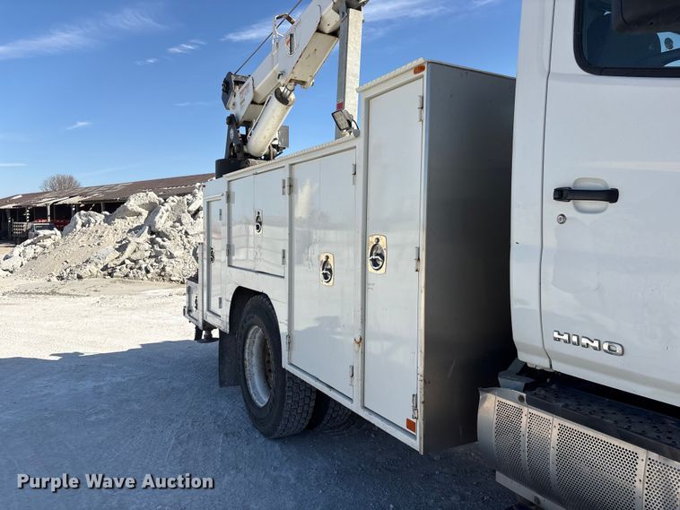 image for item FG2814 2016 Hino 268 utility / service truck