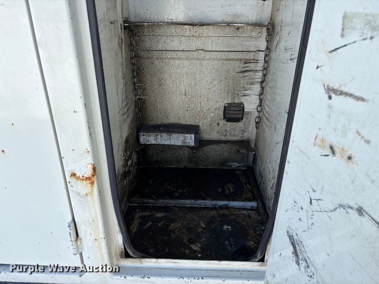 image for item FG2814 2016 Hino 268 utility / service truck