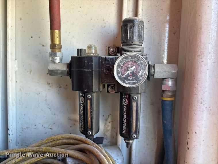 image for item FG2814 2016 Hino 268 utility / service truck