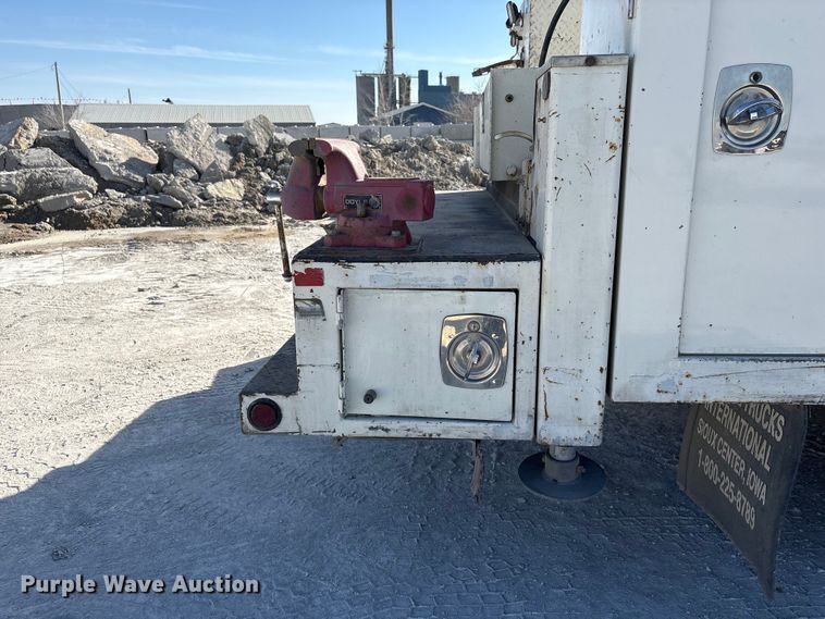 image for item FG2814 2016 Hino 268 utility / service truck