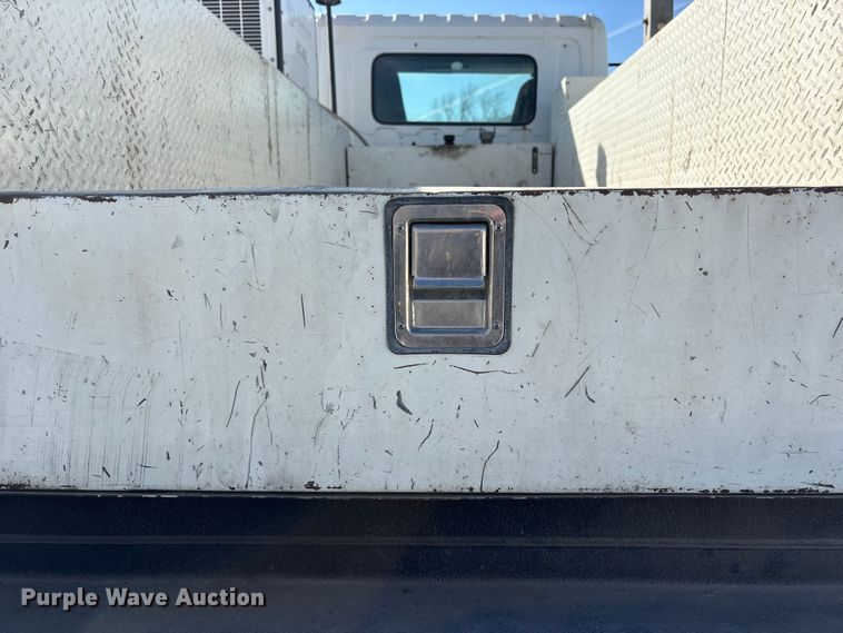 image for item FG2814 2016 Hino 268 utility / service truck