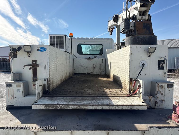 image for item FG2814 2016 Hino 268 utility / service truck