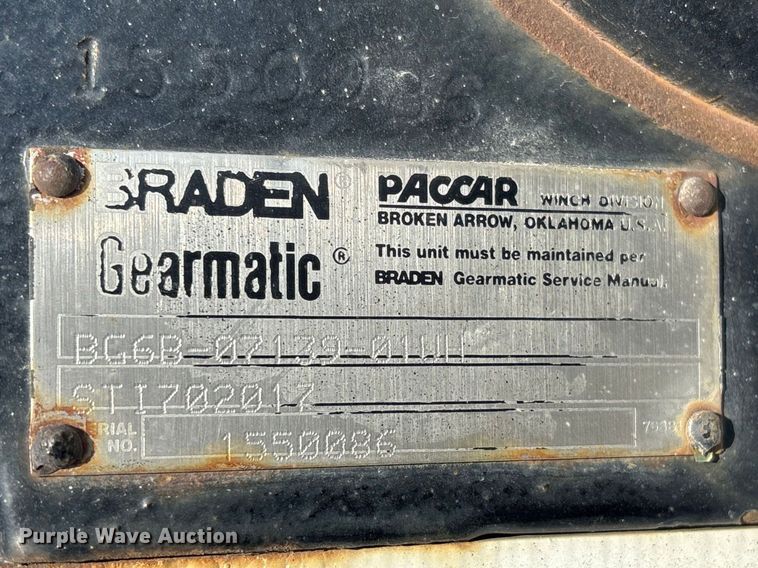 image for item FG2814 2016 Hino 268 utility / service truck