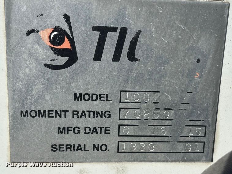 image for item FG2814 2016 Hino 268 utility / service truck