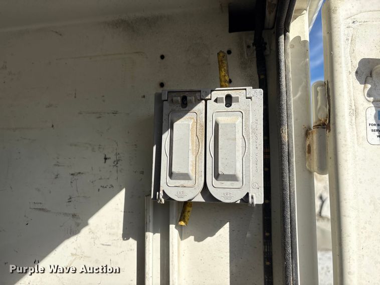 image for item FG2814 2016 Hino 268 utility / service truck