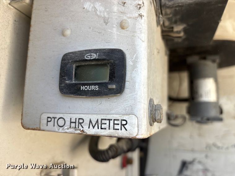 image for item FG2814 2016 Hino 268 utility / service truck