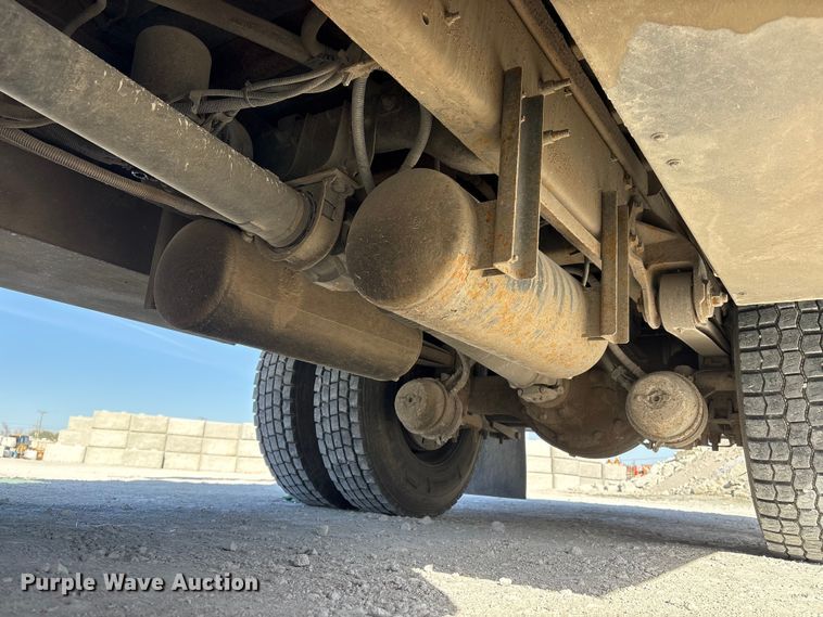 image for item FG2814 2016 Hino 268 utility / service truck