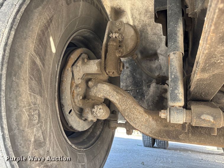 image for item FG2814 2016 Hino 268 utility / service truck