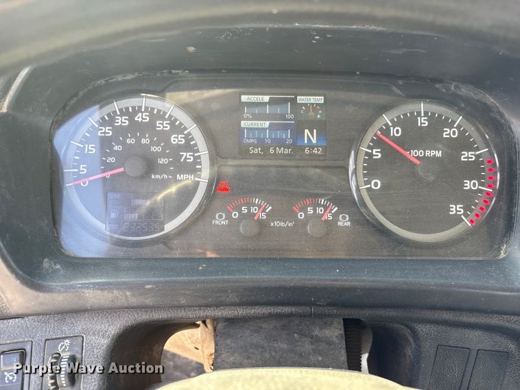 image for item FG2814 2016 Hino 268 utility / service truck