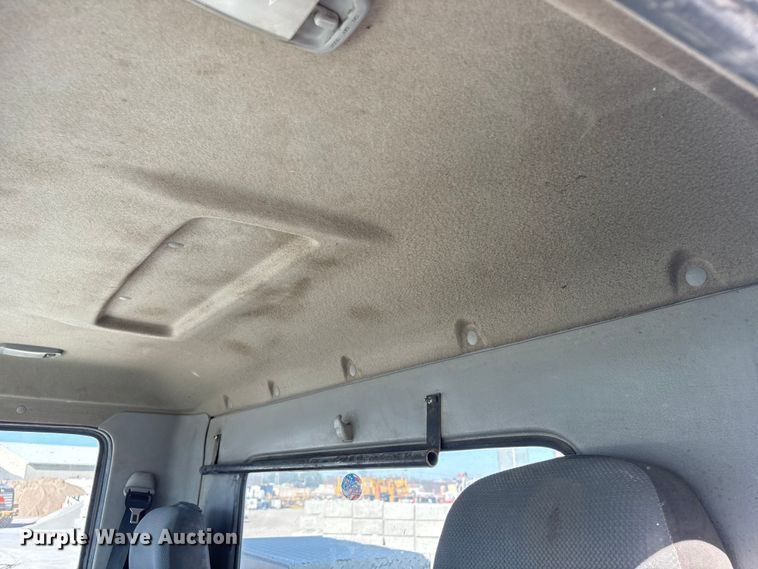 image for item FG2814 2016 Hino 268 utility / service truck