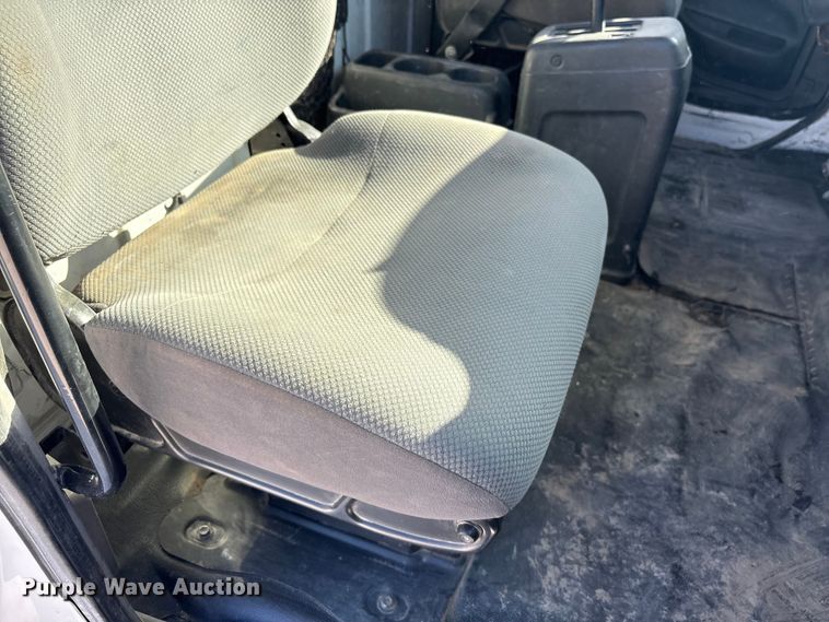 image for item FG2814 2016 Hino 268 utility / service truck