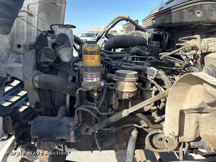 image for item FG2814 2016 Hino 268 utility / service truck