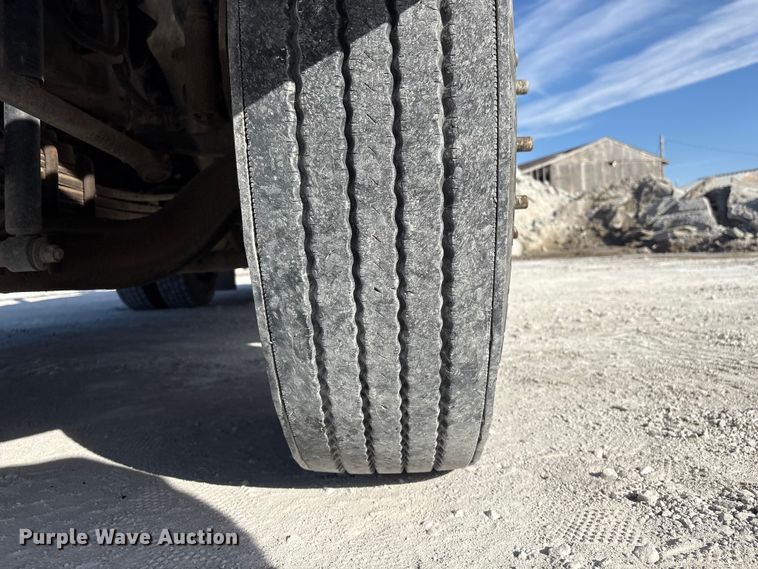 image for item FG2814 2016 Hino 268 utility / service truck