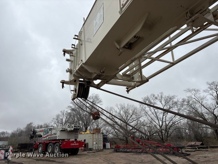 image for item FG2817 1999 Terex RT450 crane