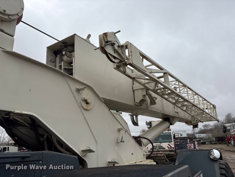 image for item FG2817 1999 Terex RT450 crane