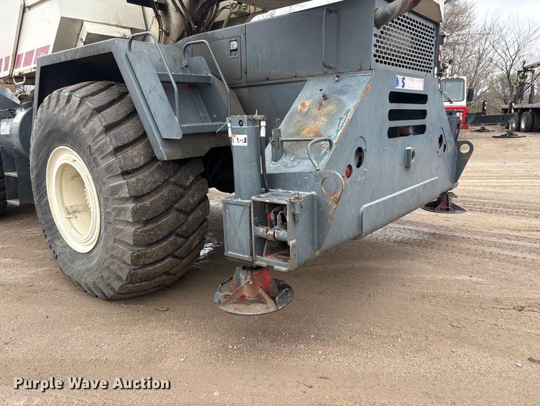 image for item FG2817 1999 Terex RT450 crane