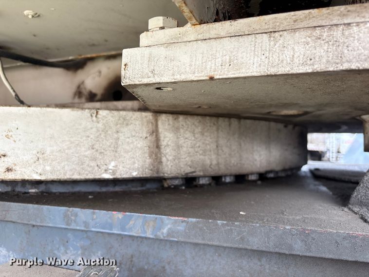 image for item FG2817 1999 Terex RT450 crane