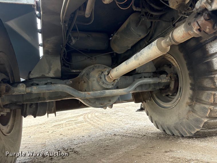 image for item FG2817 1999 Terex RT450 crane