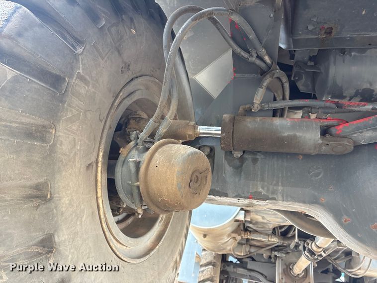 image for item FG2817 1999 Terex RT450 crane