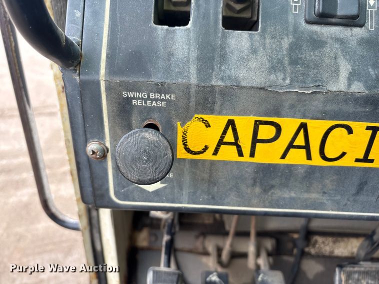 image for item FG2817 1999 Terex RT450 crane