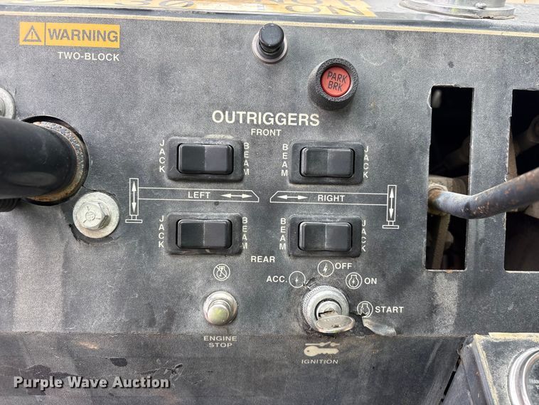 image for item FG2817 1999 Terex RT450 crane