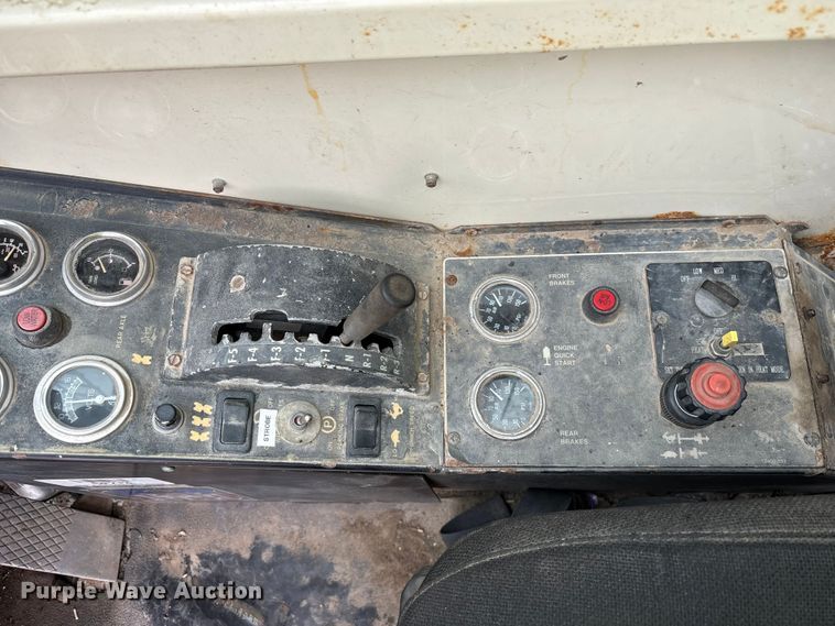 image for item FG2817 1999 Terex RT450 crane