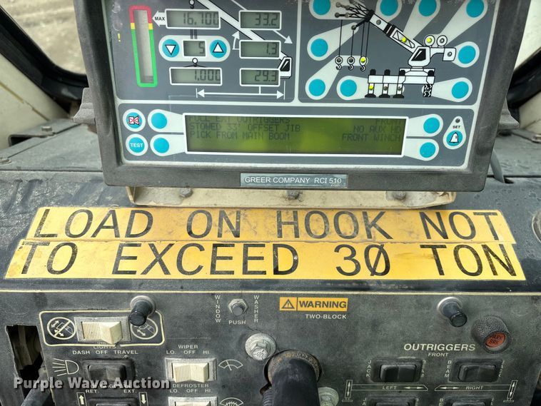 image for item FG2817 1999 Terex RT450 crane