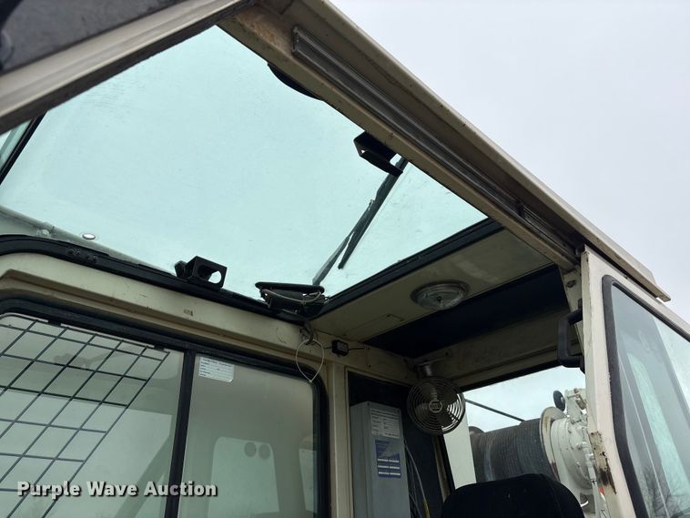 image for item FG2817 1999 Terex RT450 crane