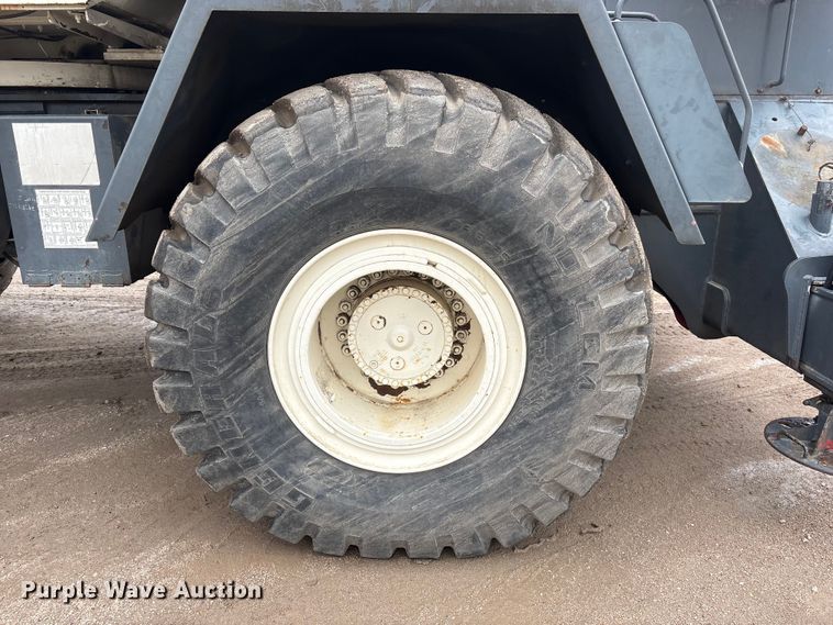 image for item FG2817 1999 Terex RT450 crane