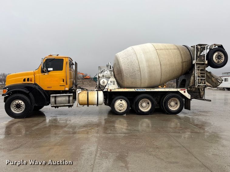 image for item FG2824 1999 Sterling L9511 ready mix truck