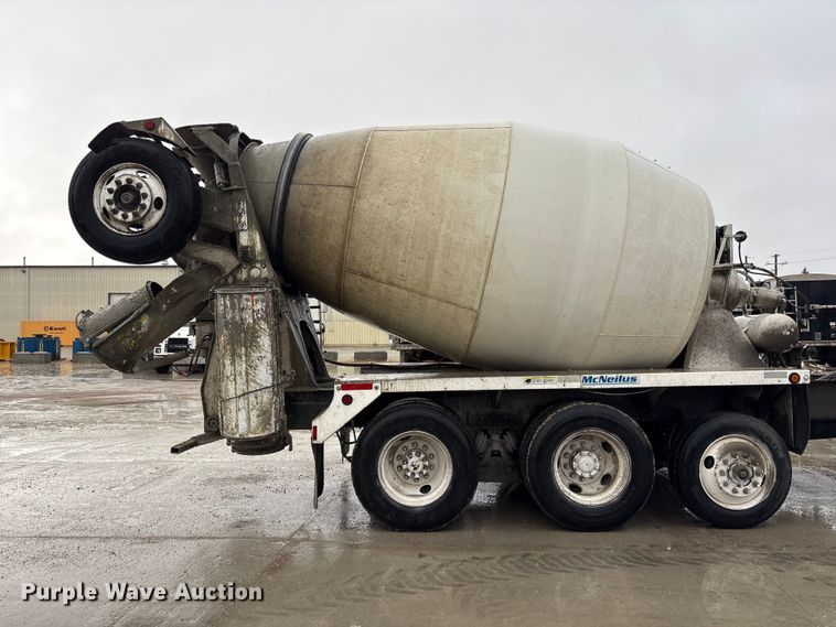 image for item FG2824 1999 Sterling L9511 ready mix truck