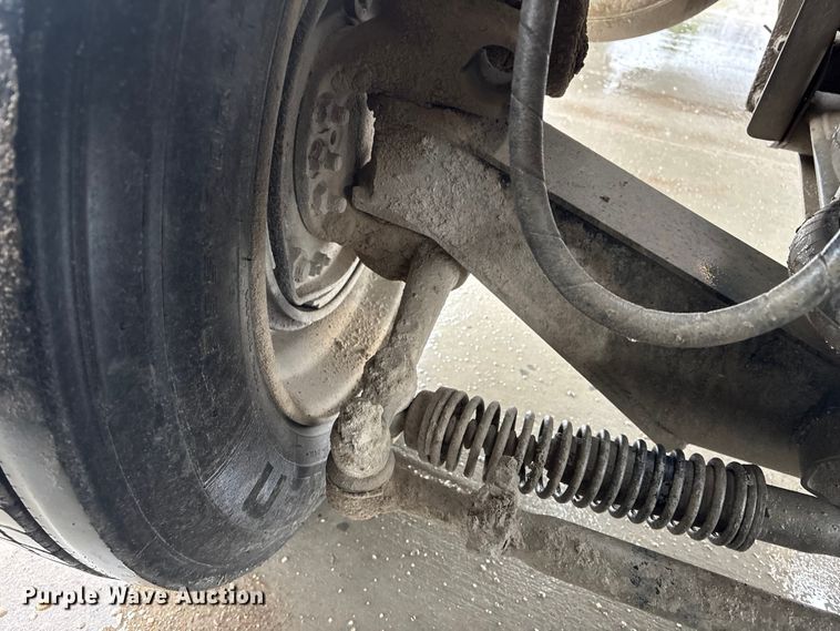 image for item FG2824 1999 Sterling L9511 ready mix truck