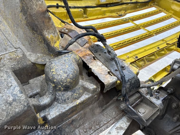 image for item FG2824 1999 Sterling L9511 ready mix truck